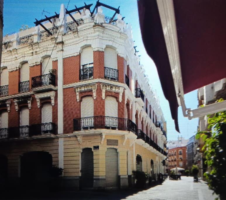 Apartamento Centrico Con Terraza Y Parking Huelva Buitenkant foto