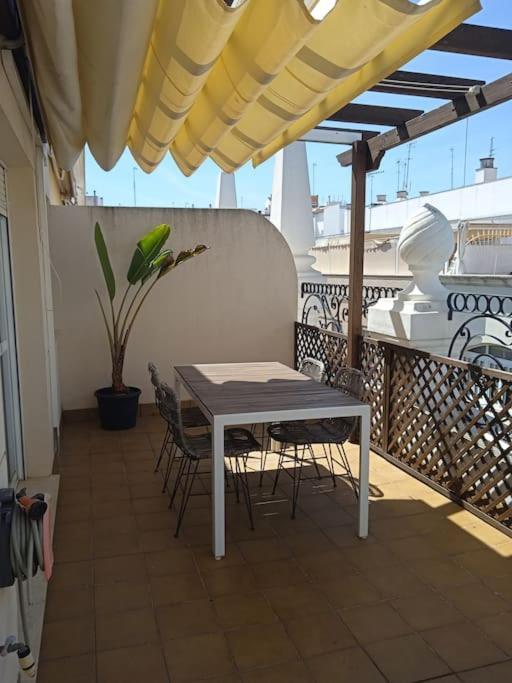Apartamento Centrico Con Terraza Y Parking Huelva Buitenkant foto